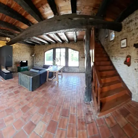 500' Casa di campagna Nogaredo